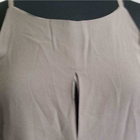 Tank Top Blouse Style Size Medium - Picture 2 of 3